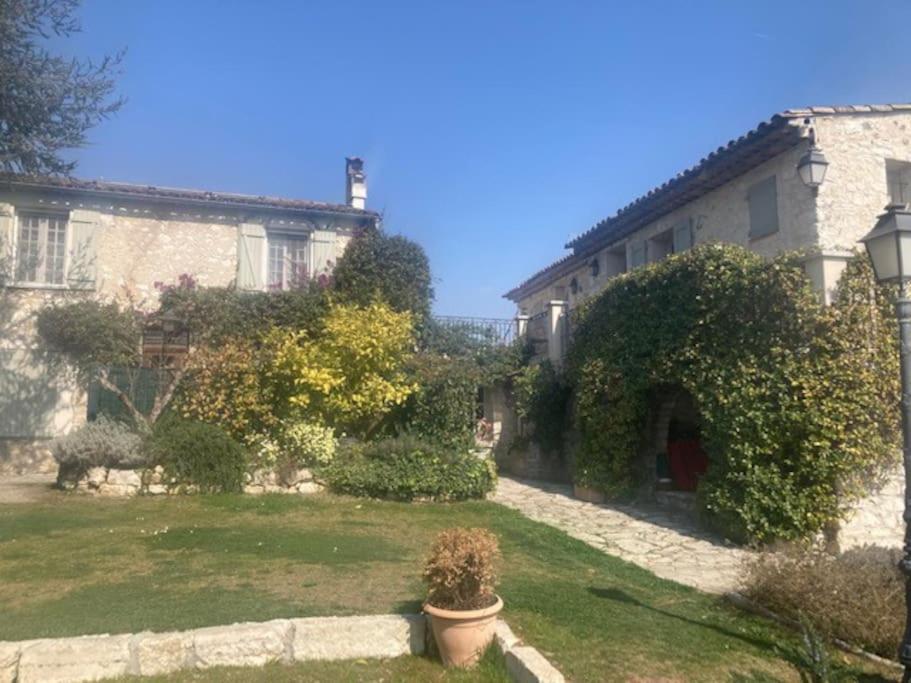 Agreable Chambre D'Hotes Avec Vue Sur Les Collines Διαμέρισμα La Colle-sur-Loup Εξωτερικό φωτογραφία